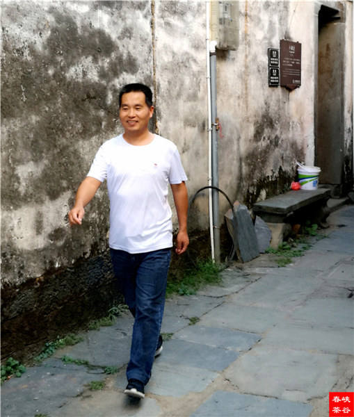 《长淮诗典》情满“峡谷春”婺源金秋诗会