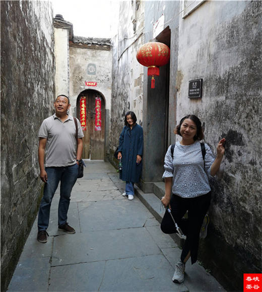 《长淮诗典》情满“峡谷春”婺源金秋诗会